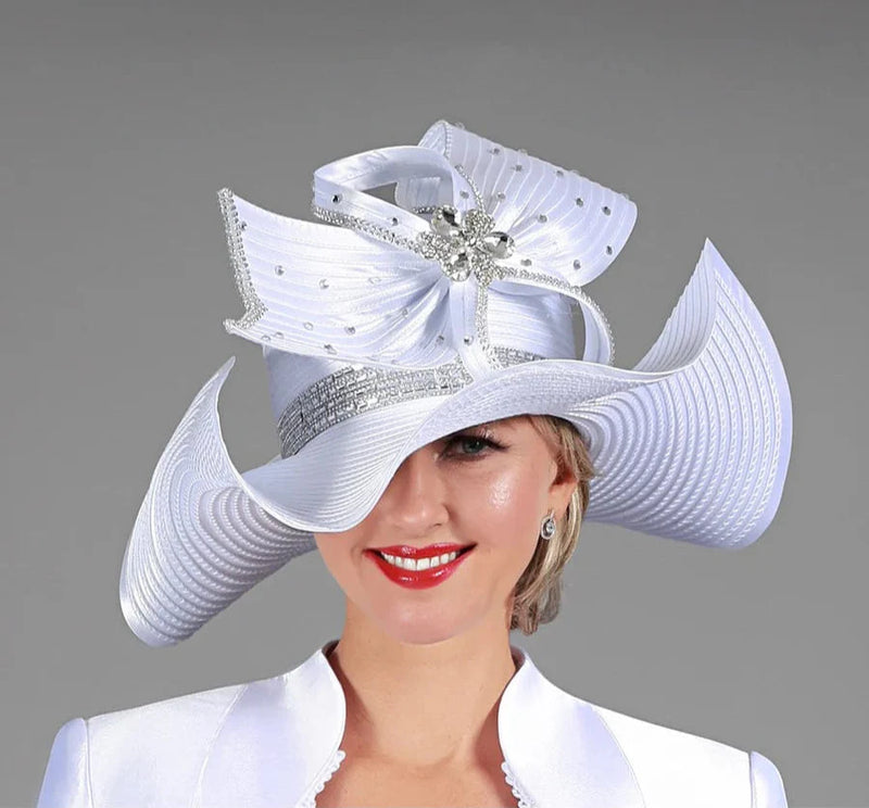 winter white dress hats Street Style Winter White Dress Hats The Most Elegant Outfits With Hats, 2025's Chicest Accessory