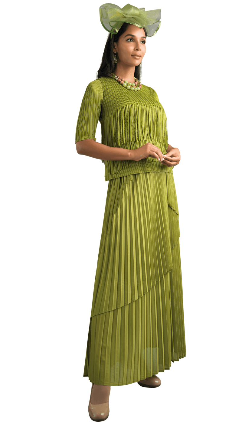 pleated lily dress Lily Pleated Floral Maxi Dress  VICI